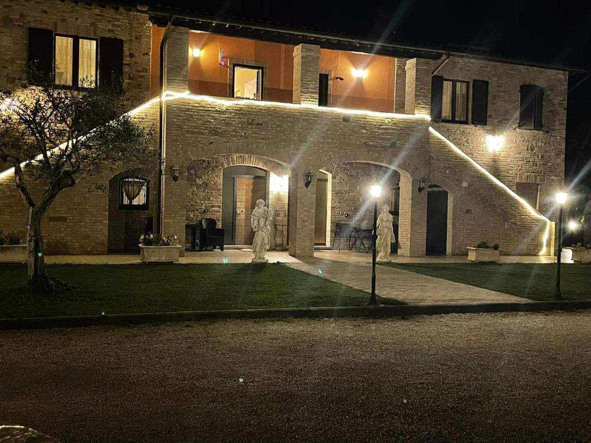 مبيت وإفطار باستيا أومبرا Il Casale Della Fornace المظهر الخارجي الصورة
